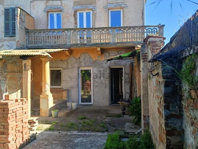 Casa in vendita a Piemonte, Alessandria