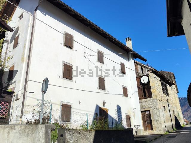 Casa in vendita a Ovaro, Friuli-Venezia Giulia