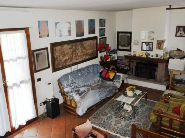Casa in vendita a Giglio, Montevarchi