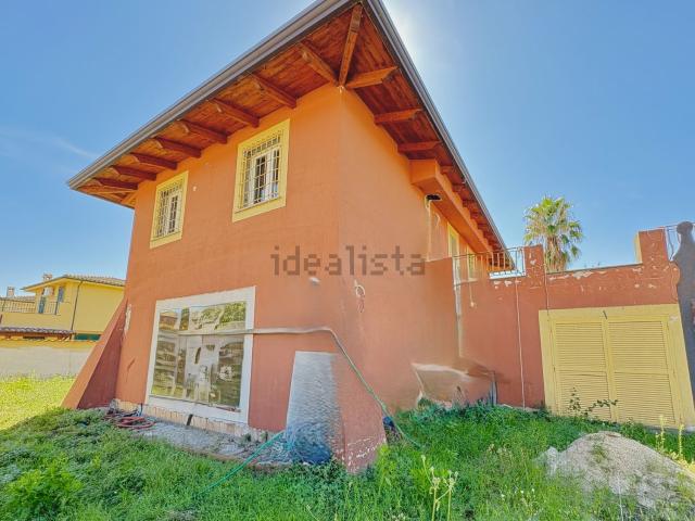 Casa in vendita a Prato Fiorito, Roma Capitale