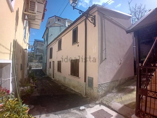 Casa in vendita a Contrada Carpelle, Manoppello