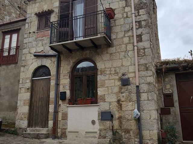 Casa in vendita a Bompietro, Sicilia