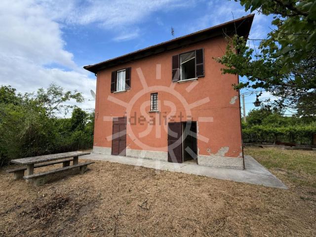 Casa in vendita a Molinella, Reggio Emilia