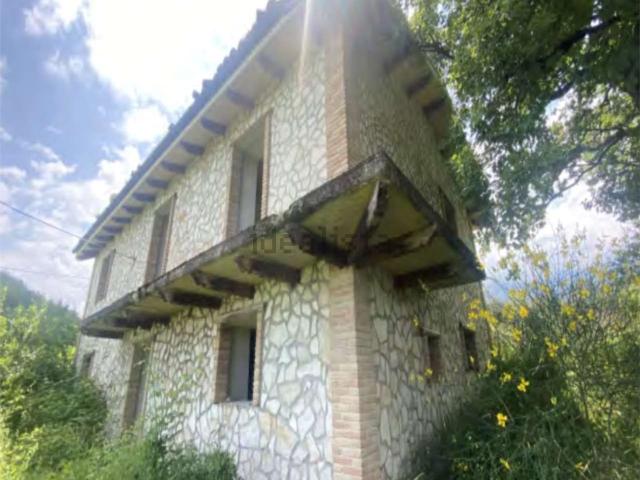 Casa in vendita a Castelli, Abruzzo
