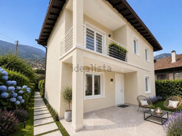 Casa in vendita a Pianello Del Lario, Lombardia