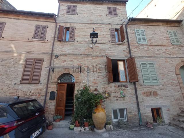 Casa in vendita a Marche, Fermo