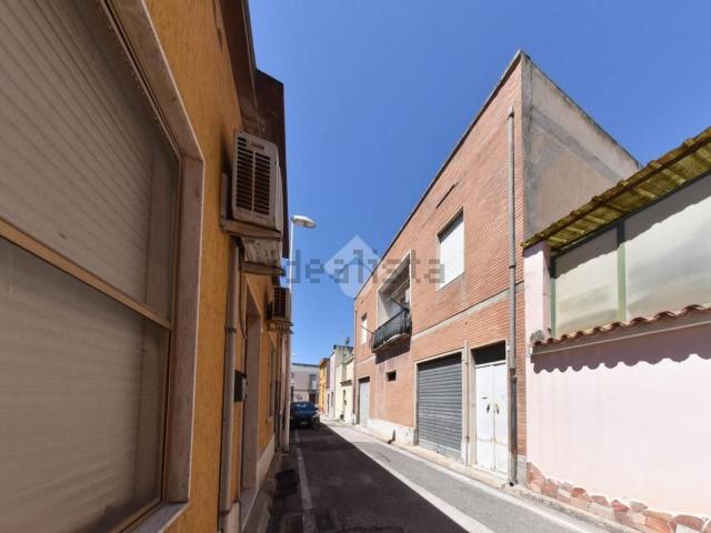 Casa in vendita a Terramàini - Is Bingias, Cagliari