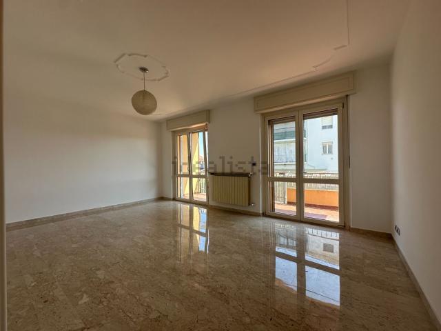 Casa in vendita a Canadà, Vercelli