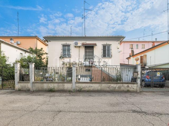 Casa in vendita a Nuovo Circondario Imolese, Imola