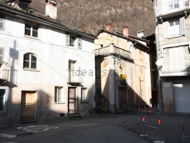Casa in vendita a Piemonte, Vercelli