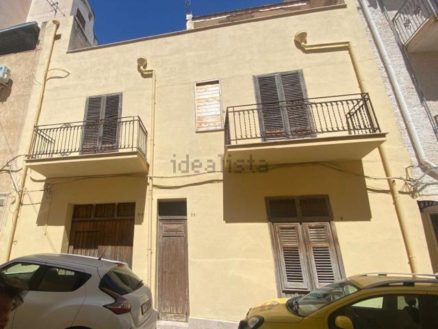 Casa in vendita a Castellammare Del Golfo, Sicilia