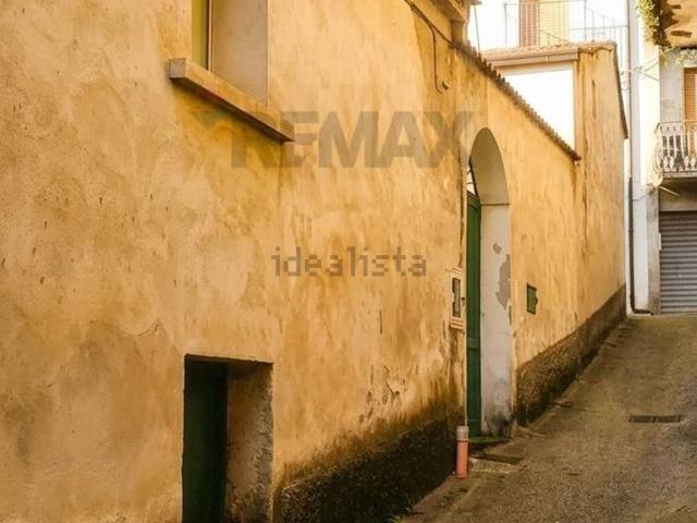 Casa in vendita a Calabria, Catanzaro