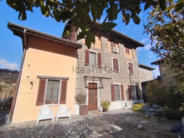 Casa in vendita a Comunità Montana del Piambello, Cremenaga