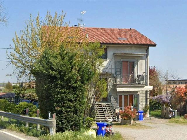Casa in vendita a Unione delle Terre d'Argine, Carpi