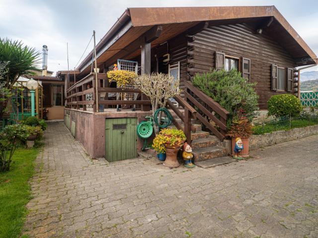 Casa in vendita a Marina Di Massa, Toscana
