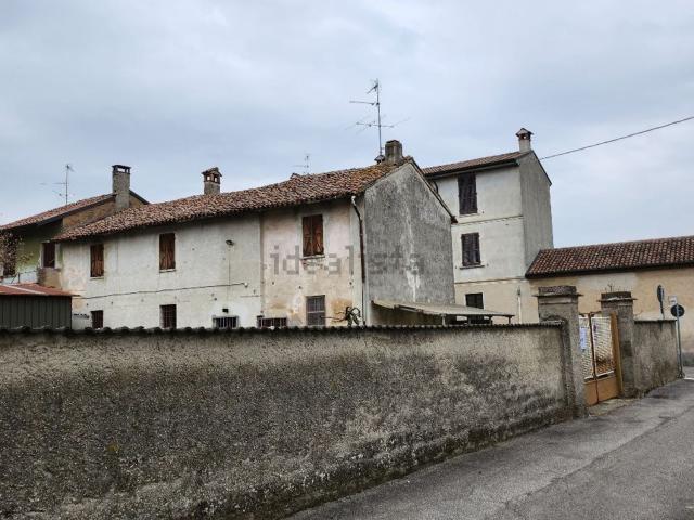 Casa in vendita a Azzanello, Cremona