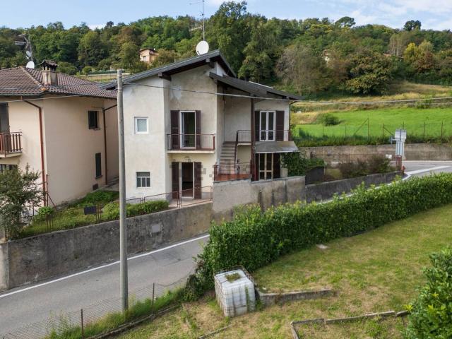 Casa in vendita a Cardana, Besozzo