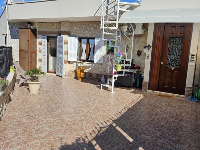 Casa in vendita a Municipalità 8, Marano Di Napoli