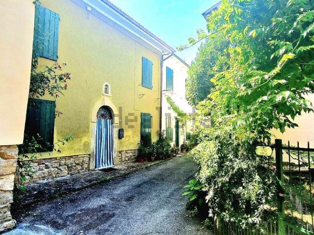 Casa in vendita a Unione dell'Appennino Bolognese, Castel Di Casio