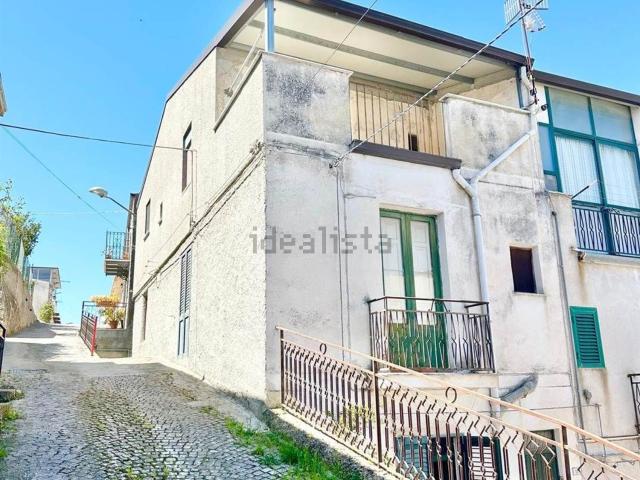 Casa in vendita a Chiusa Sclafani, Sicilia