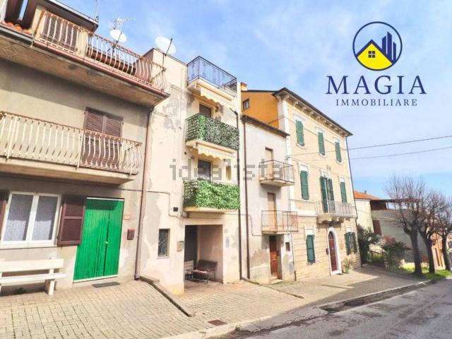 Casa in vendita a Bora Ragnola, Marche