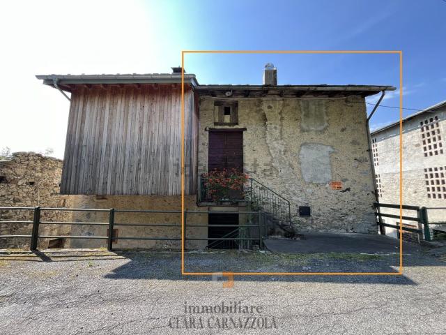 Casa in vendita a Castione Andevenno, Lombardia