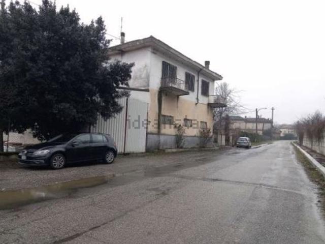 Casa in vendita a Piemonte, Alessandria