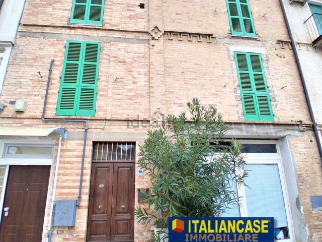 Casa in vendita a Città Sant'angelo, Abruzzo