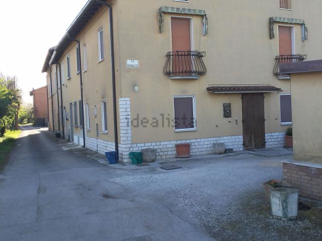 Casa in vendita a Zona Est, Brescia