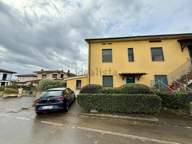 Casa in vendita a Porcari, Lucca