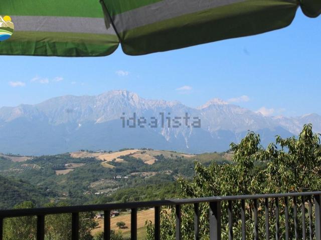 Casa in vendita a Colle Marmo, Bisenti