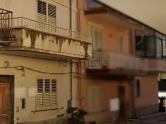 Casa in vendita a Falcone, Messina