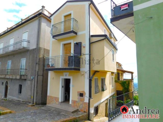 Casa in vendita a Calabria, Cosenza