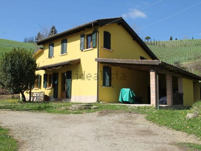 Casa in vendita a Unione dei comuni Valli del Reno, Lavino e Samoggia, Reggio Emilia