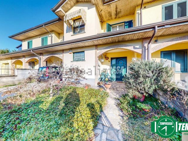 Casa in vendita a Torre Beretti, Lombardia