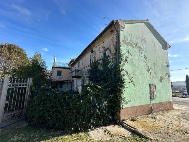 Casa in vendita a Marche, Ancona
