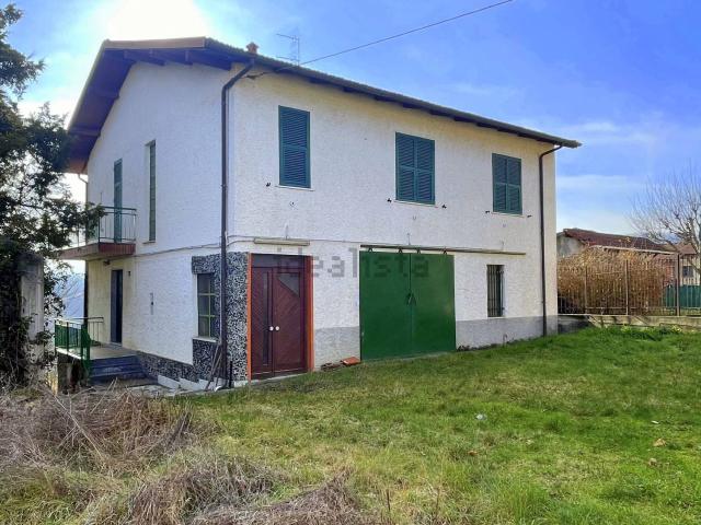 Casa in vendita a Piana Crixia, Liguria