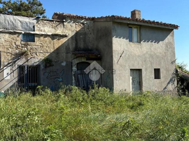 Casa in vendita a Vicoli, Abruzzo
