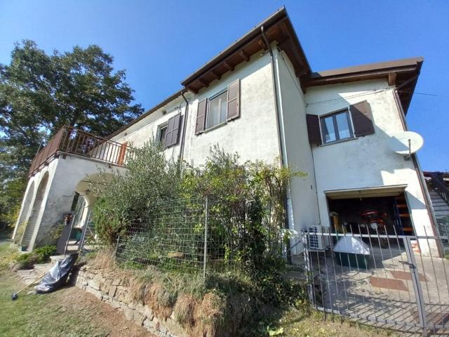 Casa in vendita a Albareto, Reggio Emilia