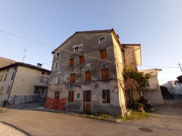 Casa in vendita a Valdagno, Veneto
