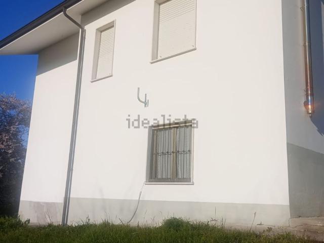 Casa in vendita a Carpaneto Piacentino, Reggio Emilia