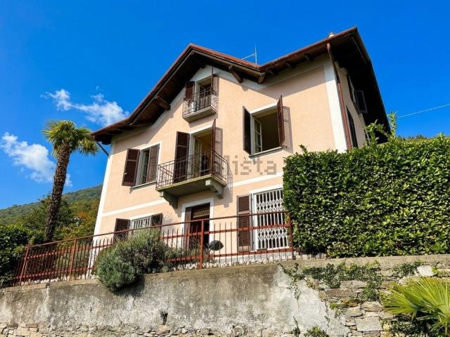 Casa in vendita a Cadessino, Oggebbio