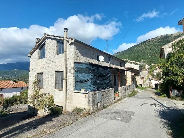 Casa in vendita a Posta Fibreno, Lazio