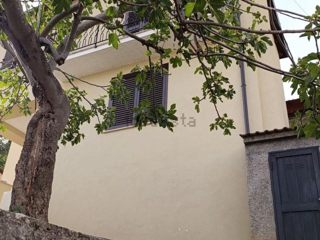 Casa in vendita a San Giovanni-Patoni, Trivigliano