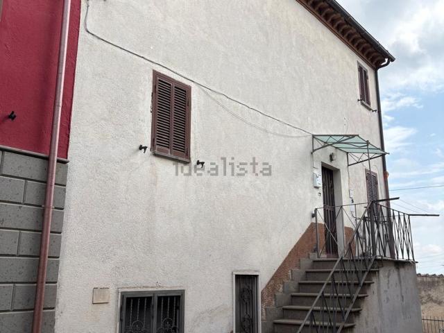 Casa in vendita a Grotte Santo Stefano, Viterbo