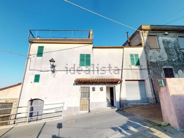 Casa in vendita a Bastia, Albenga