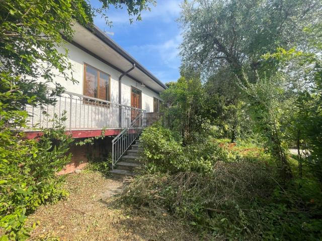 Casa in vendita a Lazise, Veneto