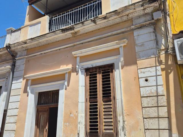 Casa in vendita a Avola, Sicilia