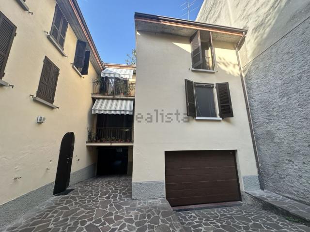 Casa in vendita a Giordano, Cremona