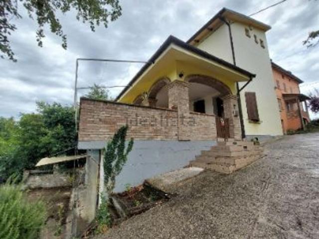 Casa in vendita a Unione di comuni Terre di Castelli, Marano Sul Panaro